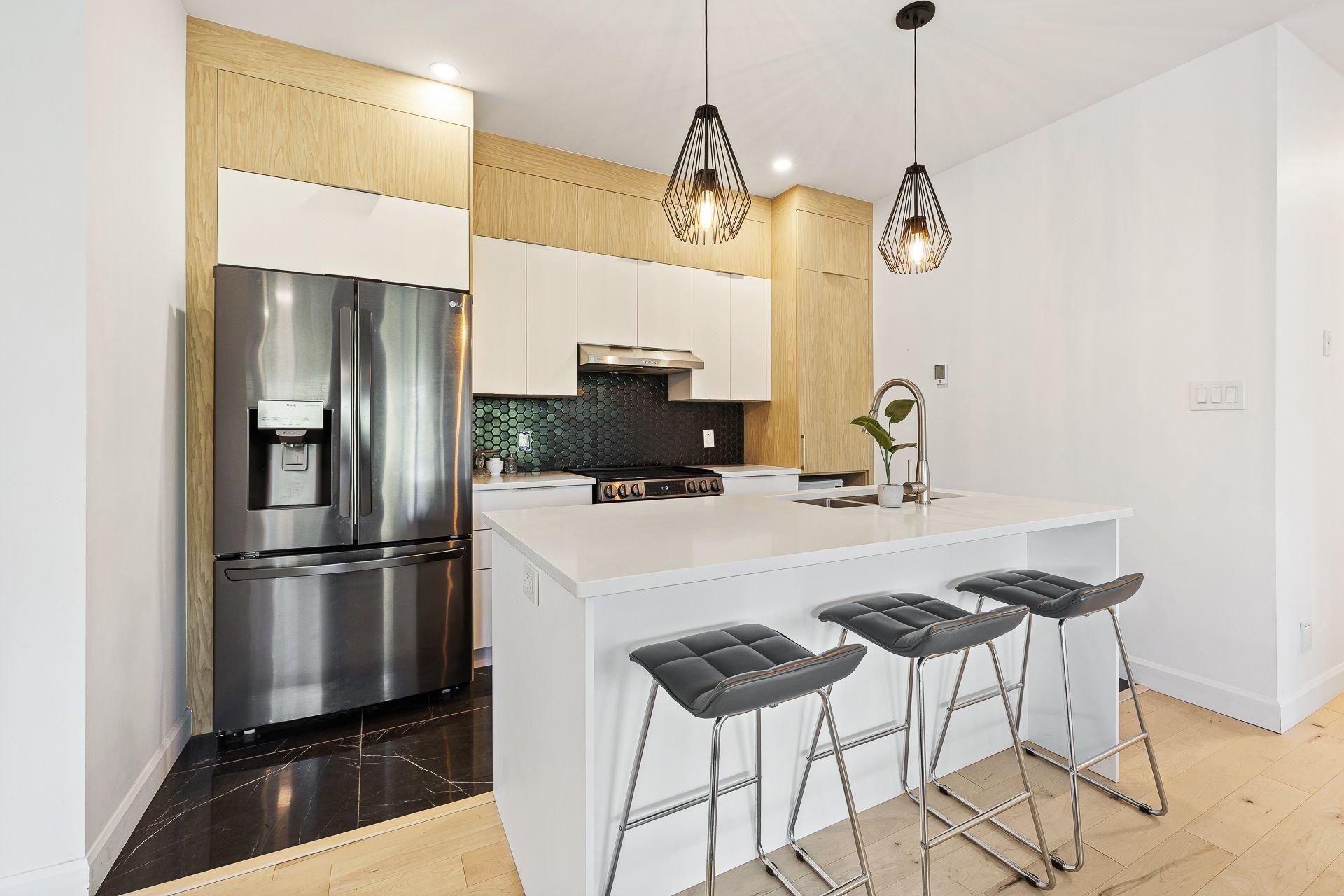 









201


Rue Juliette-Huot

, 1,
Cowansville,




QC
J2K0M3

