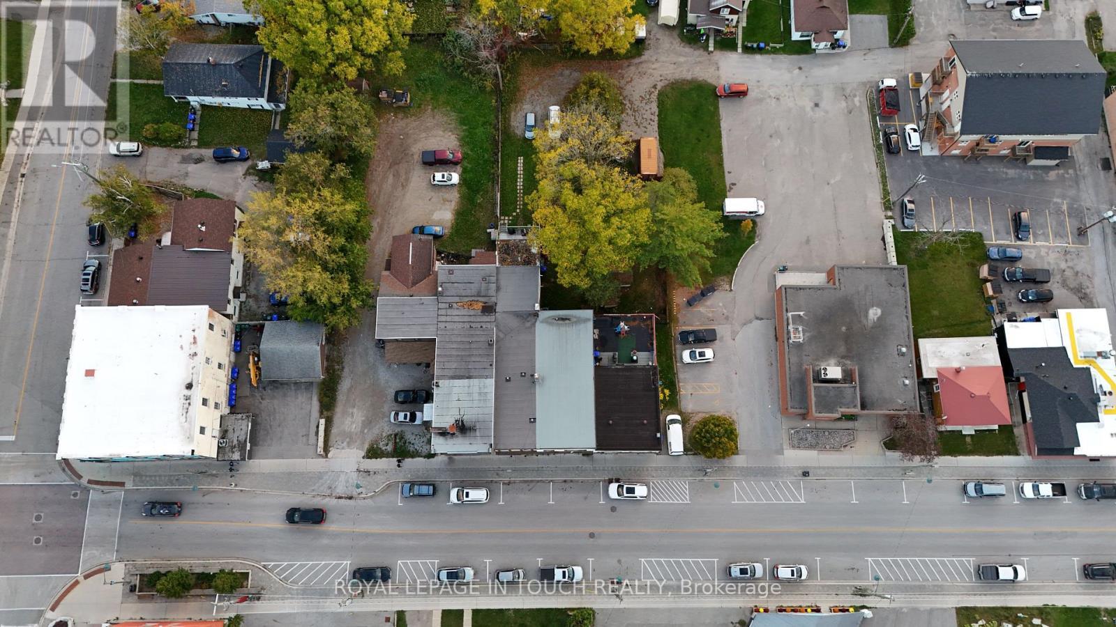 












44 MAIN STREET

,
Penetanguishene,




Ontario
L9M1T2

