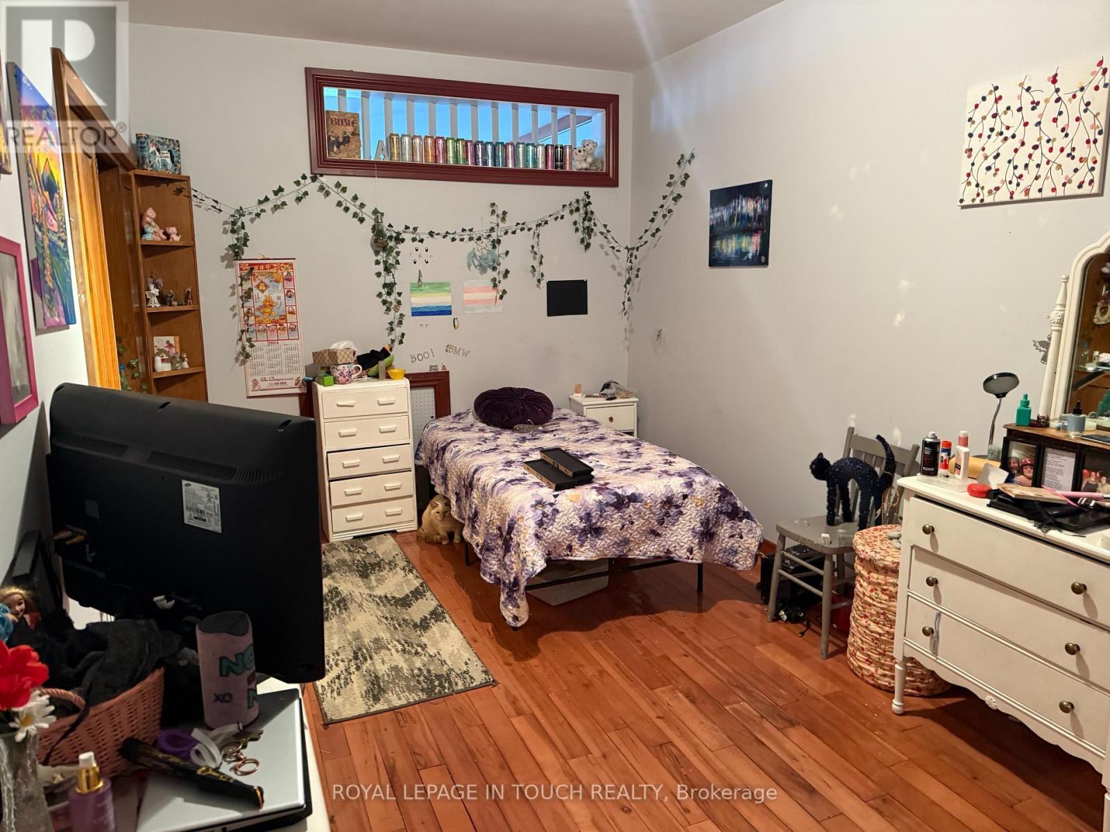 












44 MAIN STREET

,
Penetanguishene,




Ontario
L9M1T2

