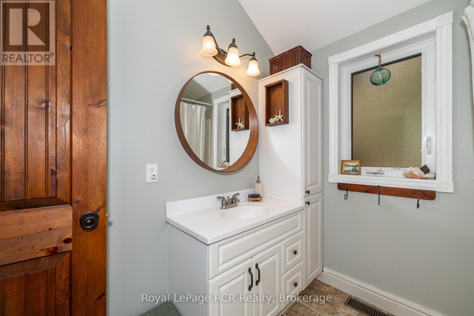 












360458 ROAD 160

,
Grey Highlands,




Ontario
N0C1E0

