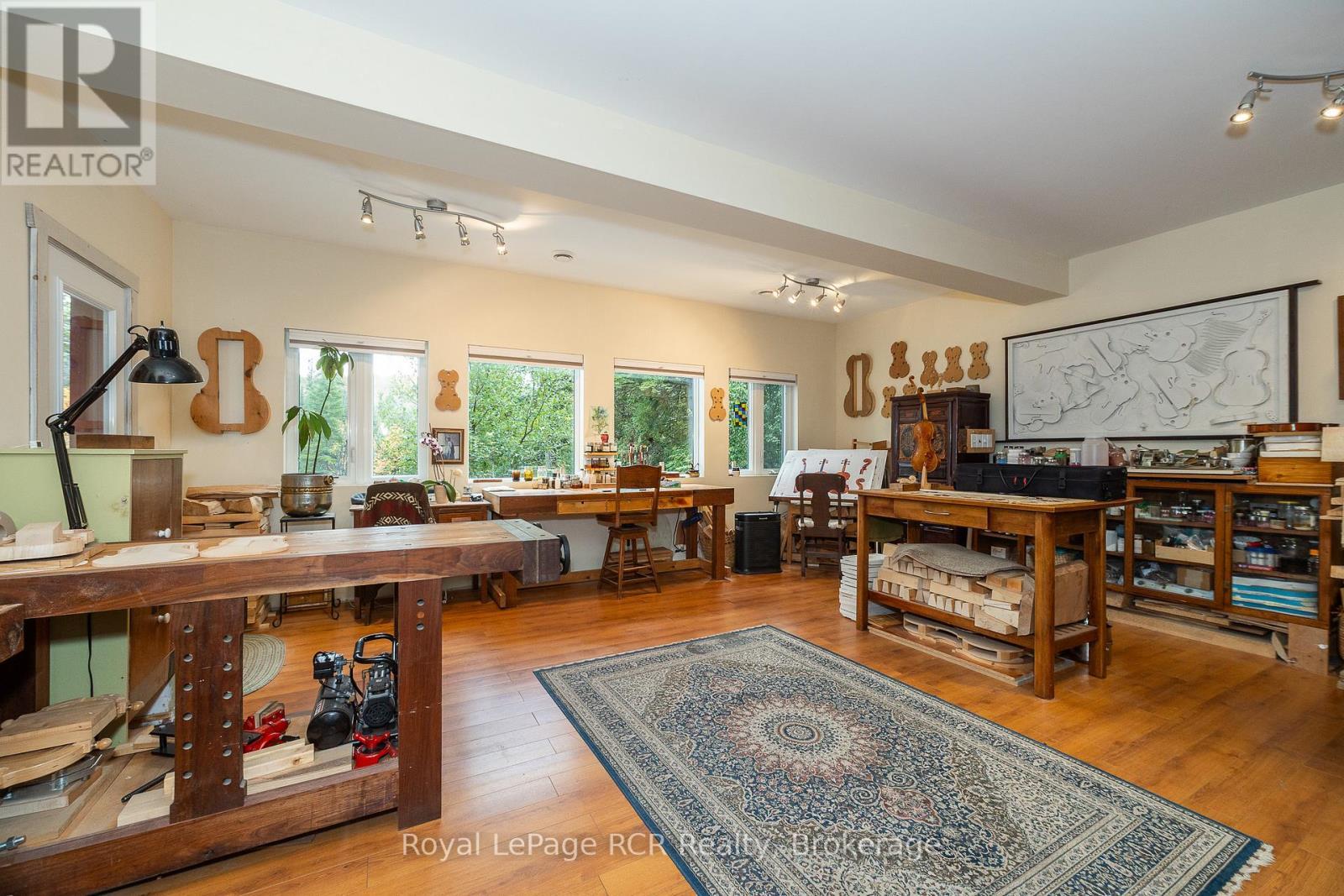 












360458 ROAD 160

,
Grey Highlands,




Ontario
N0C1E0

