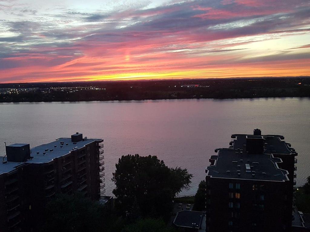 









6900


Boul. Gouin E.

, 1902,
Montréal-Nord (Montréal),




QC
H1G6L9

