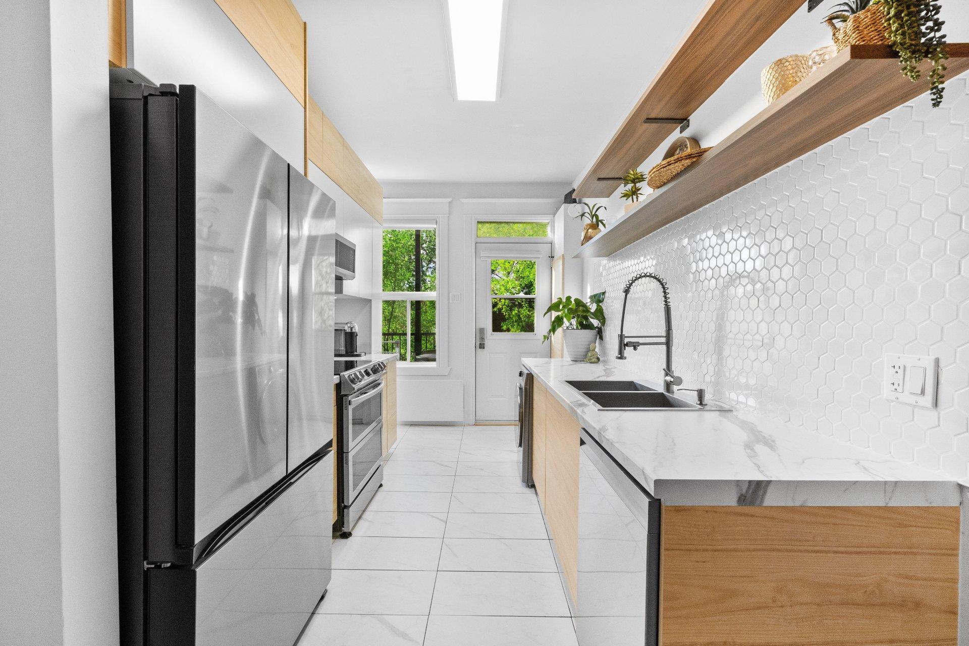 









2187


Rue Gauthier

, A,
Montréal (Le Plateau-Mont-Royal),




QC
H2K1B2

