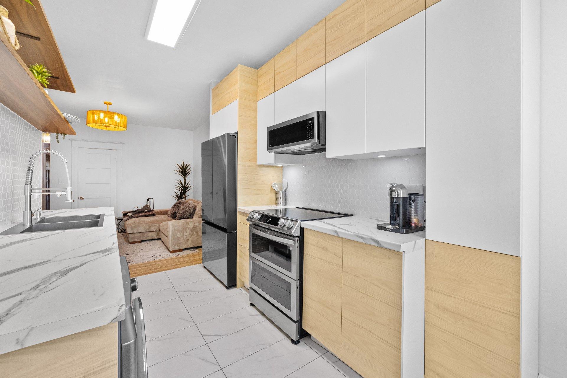 









2187


Rue Gauthier

, A,
Montréal (Le Plateau-Mont-Royal),




QC
H2K1B2

