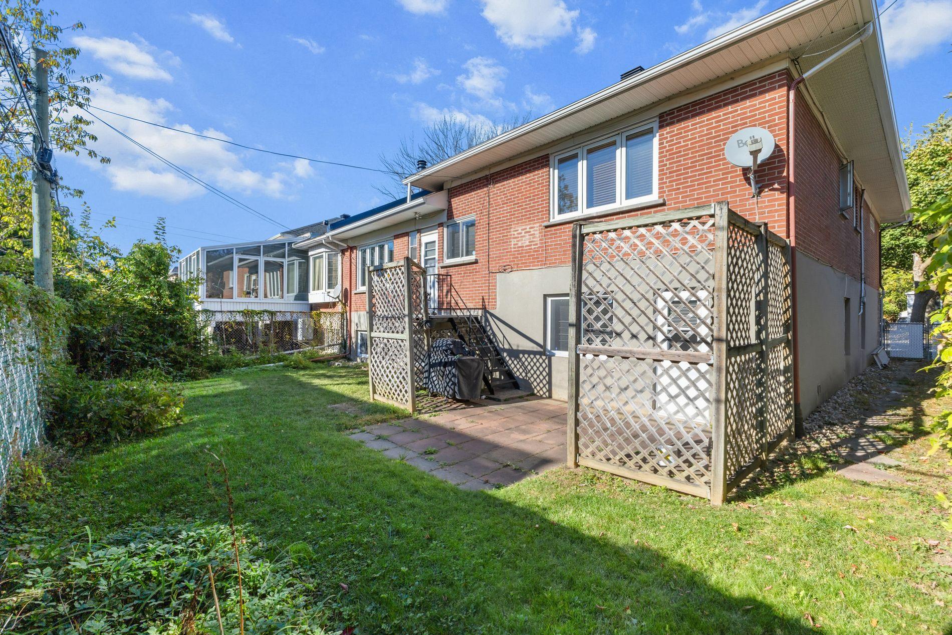 









4900


Boul. Cavendish

,
Montréal (Côte-des-Neiges/Notre-Dame-de-Grâce),




QC
H4V2R3

