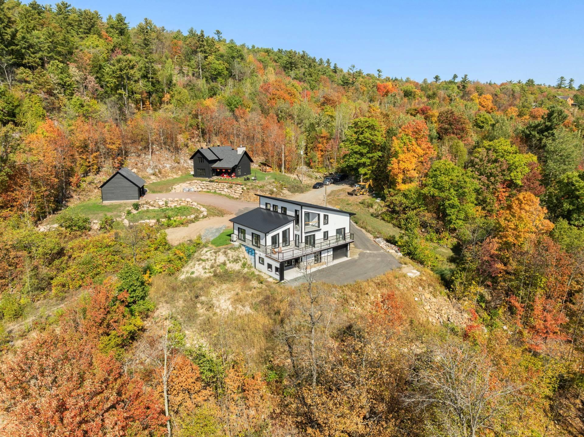 









21


Ch. du Panorama

,
Grenville-sur-la-Rouge,




QC
J0V1B0

