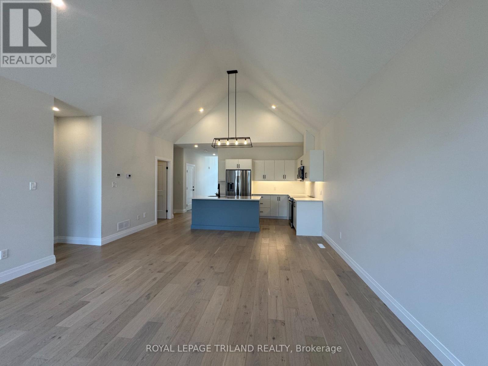 












49 - 63 COMPASS TRAIL

,
Central Elgin,




Ontario
N5L0B4

