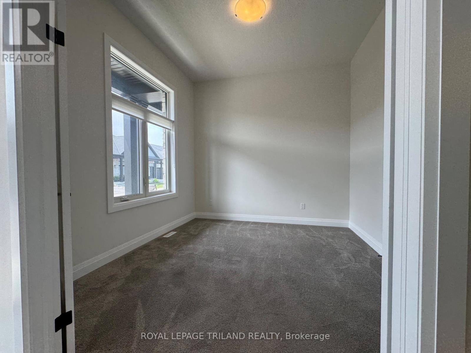 












49 - 63 COMPASS TRAIL

,
Central Elgin,




Ontario
N5L0B4

