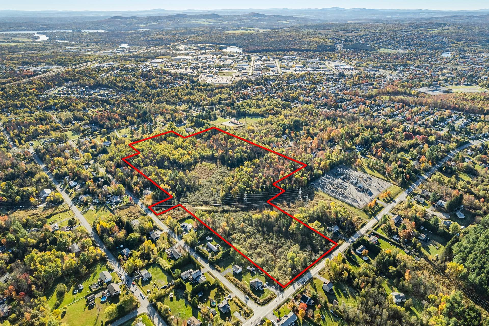 












Rue des Pins

,
Magog,







QC
J1X2H6

