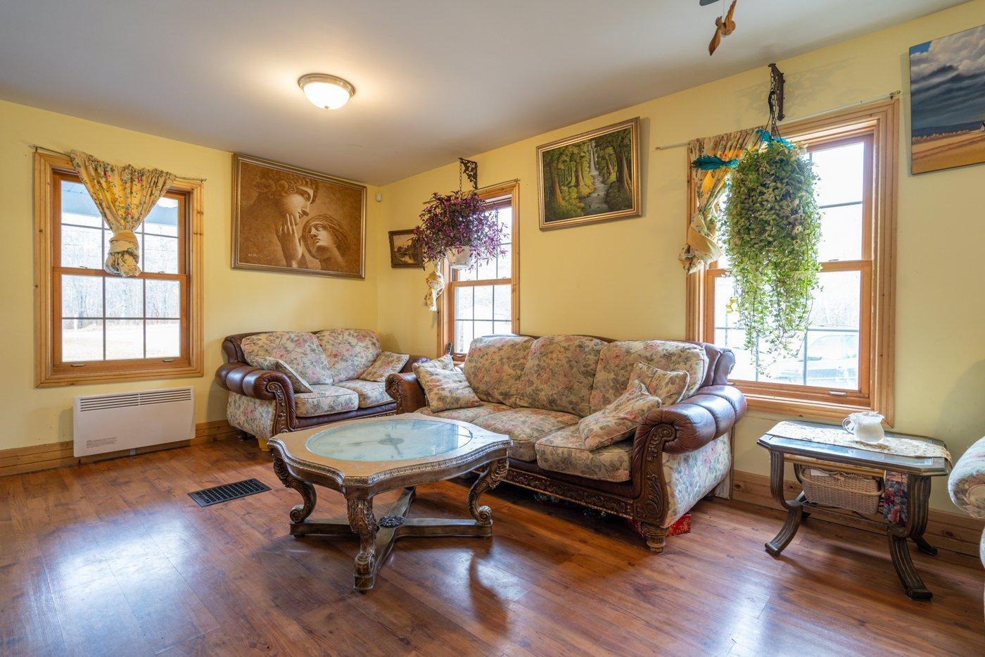 









434


Ch. de la Diligence

,
Stukely-Sud,




QC
J0E2J0

