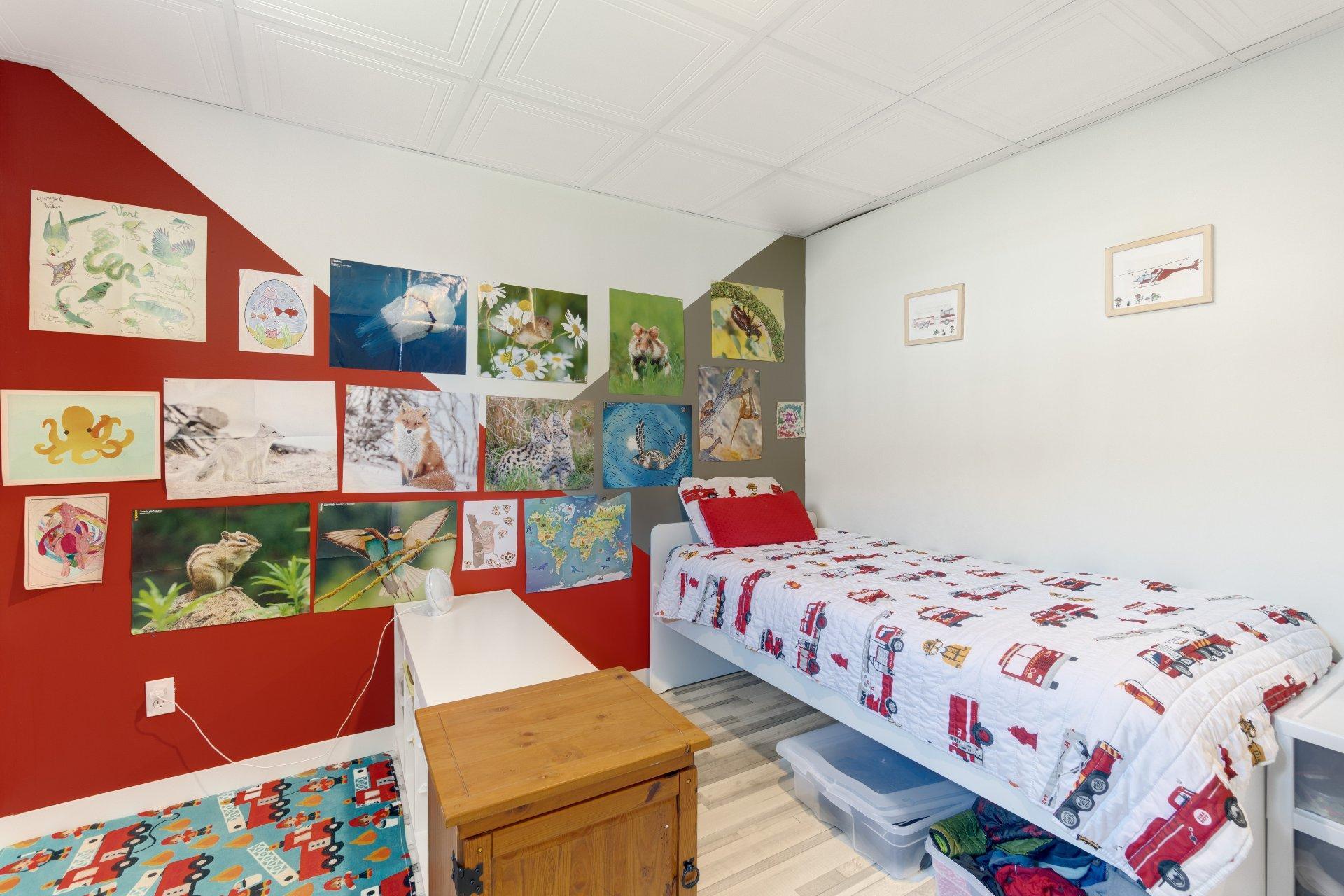 









16


Av. de la Campine

,
Waterloo,




QC
J0E2N0

