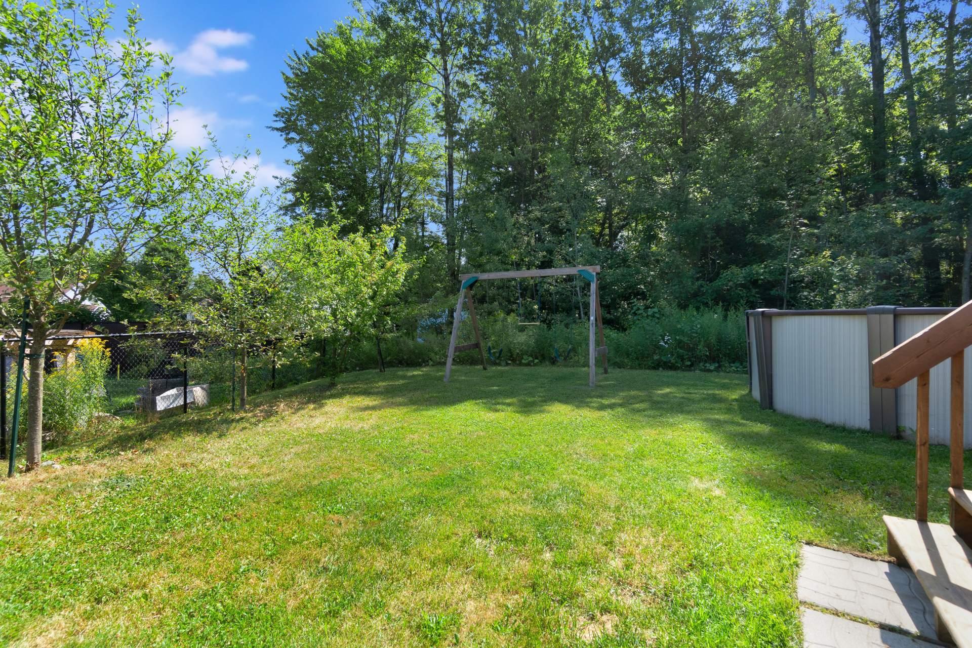 









16


Av. de la Campine

,
Waterloo,




QC
J0E2N0

