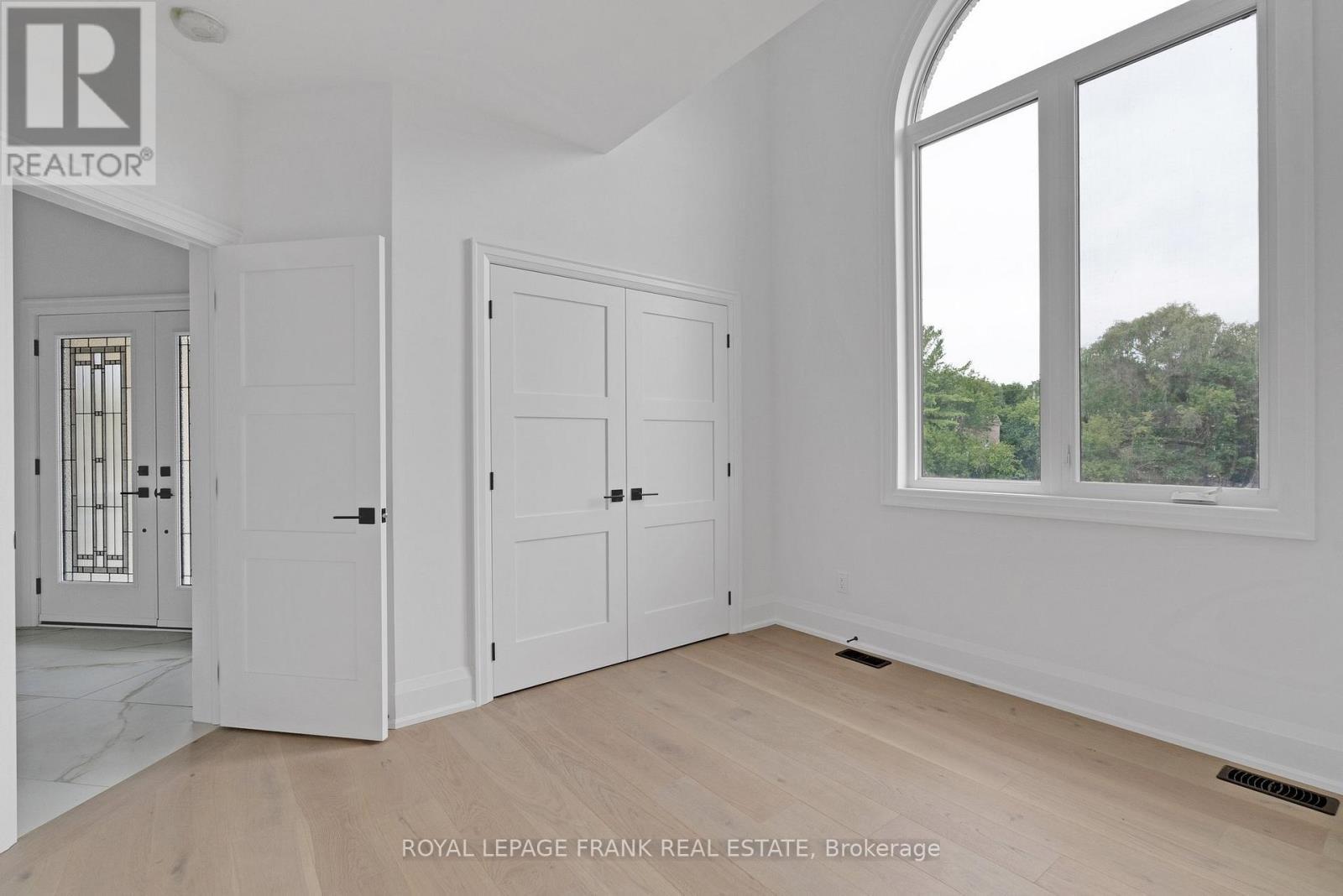 












42 POND STREET

,
Trent Hills (Hastings),




Ontario
K0L1Y0

