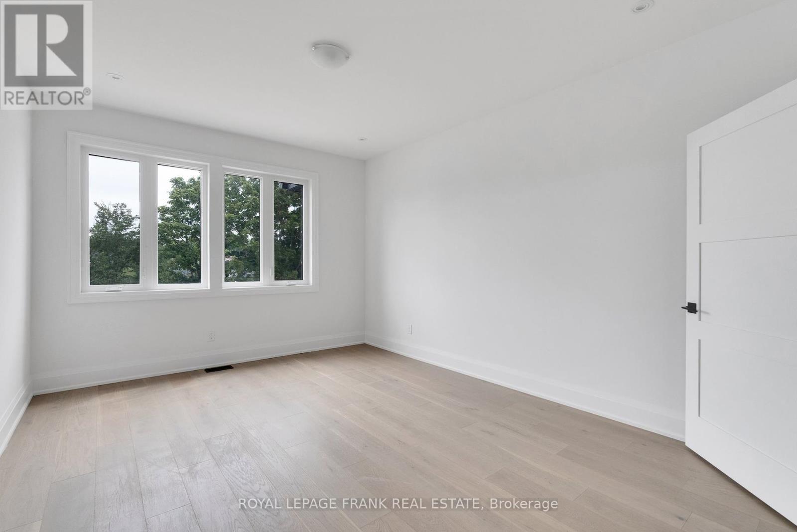 












42 POND STREET

,
Trent Hills (Hastings),




Ontario
K0L1Y0

