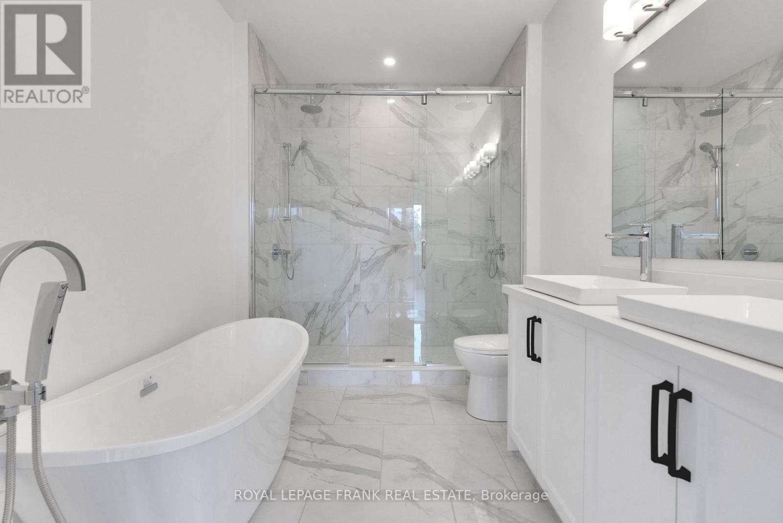 












42 POND STREET

,
Trent Hills (Hastings),




Ontario
K0L1Y0

