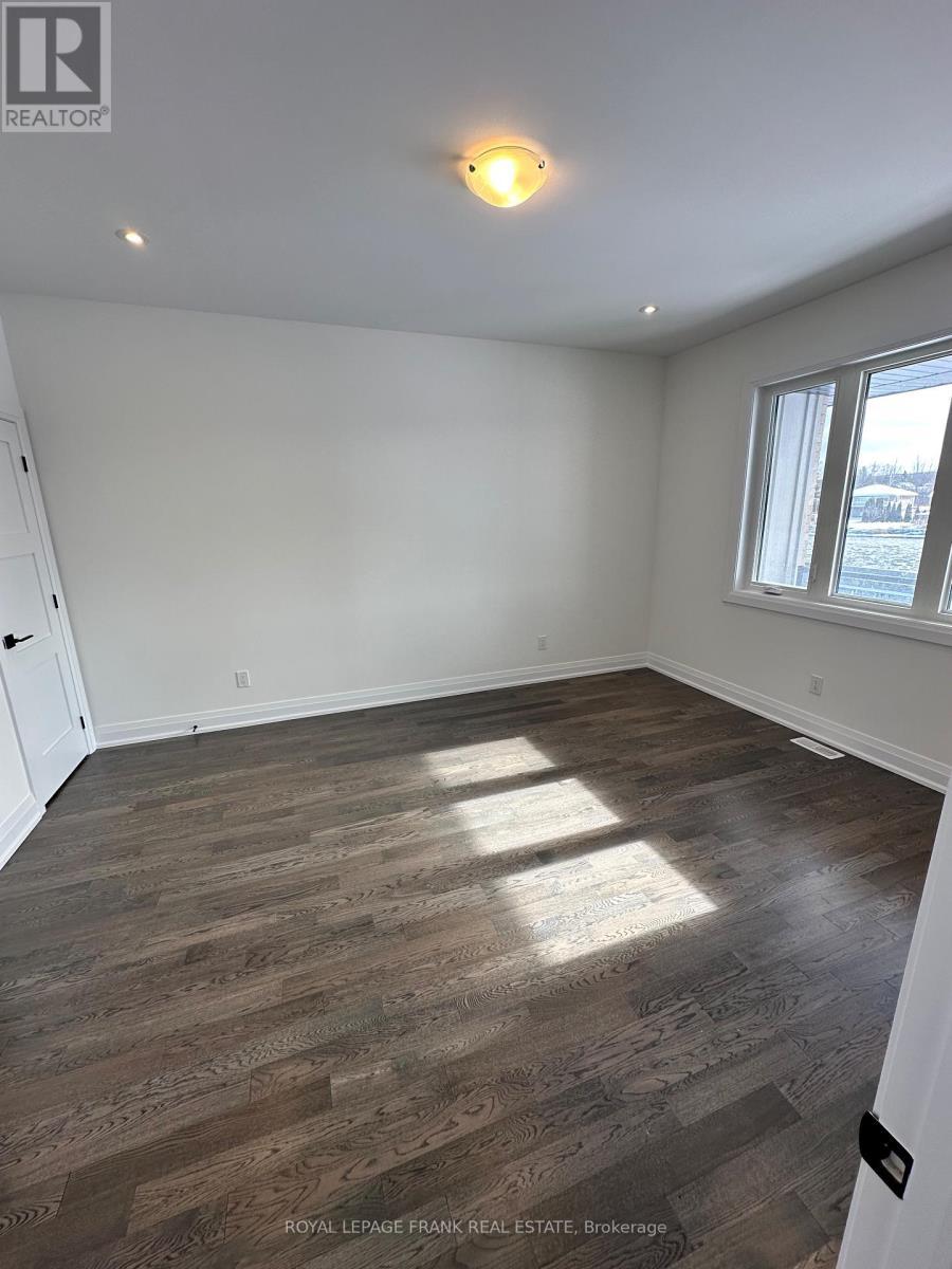 












12 POND STREET

,
Trent Hills (Hastings),




Ontario
K0L1Y0

