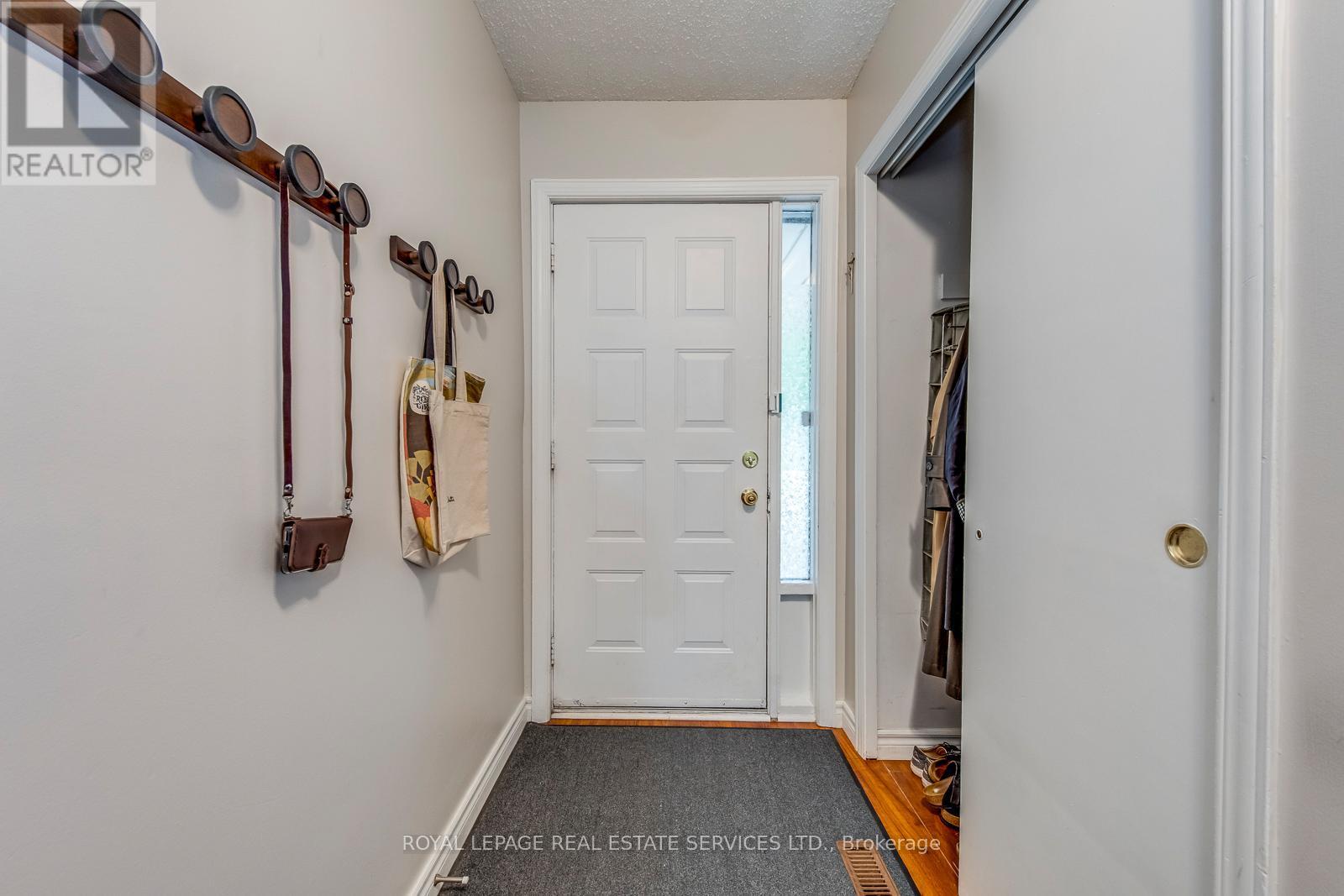 












97 MARTIN STREET

,
Milton,




Ontario
L9T2R3

