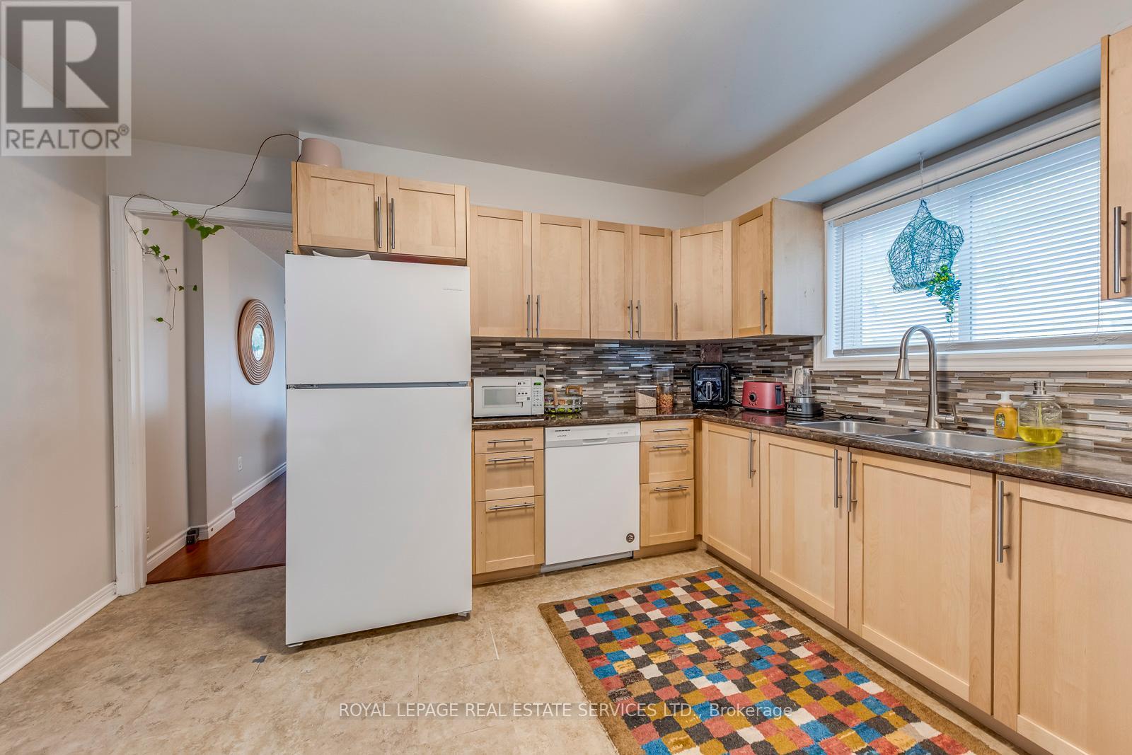 












97 MARTIN STREET

,
Milton,




Ontario
L9T2R3

