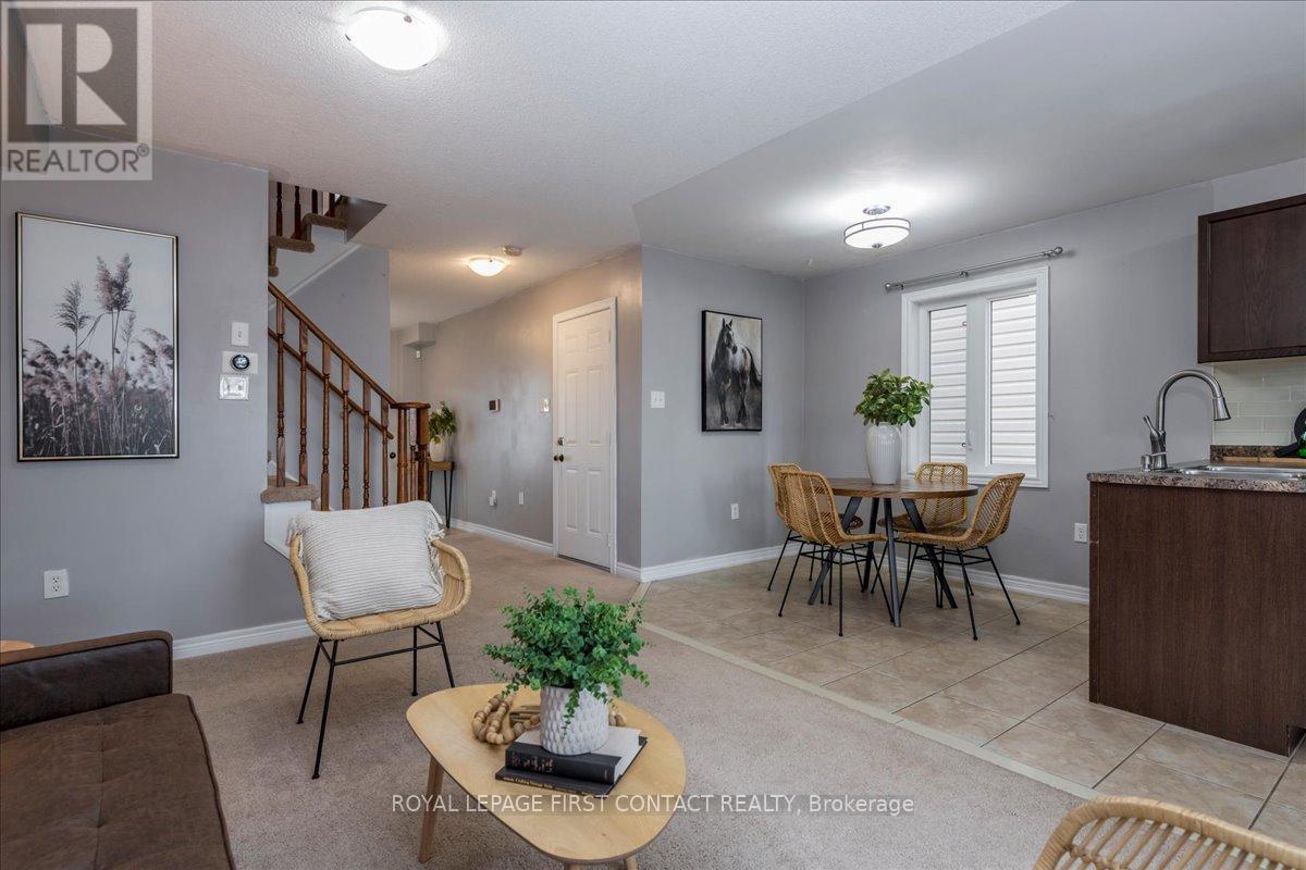 












22 ADMIRAL CRESCENT

,
Essa,




Ontario
L0M1B4

