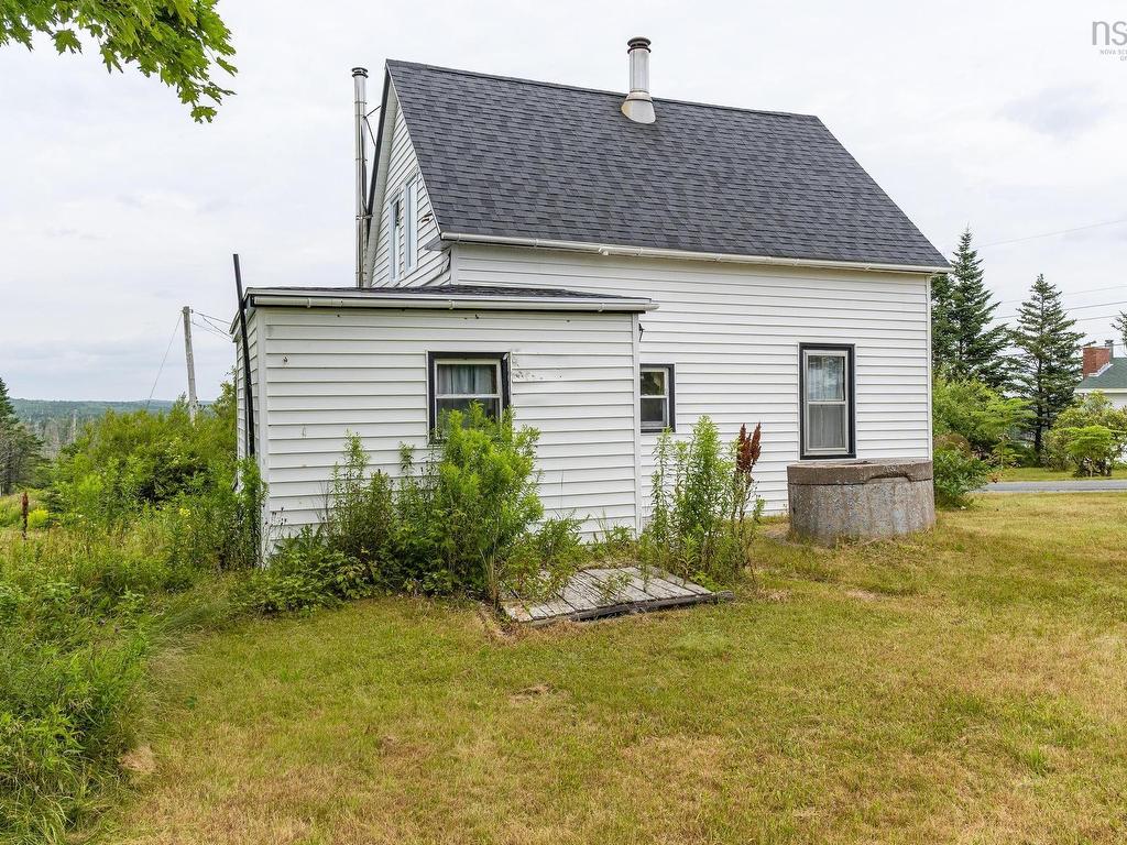 












140 Hartling Road

,
West Quoddy,




NS
B0J 2R0

