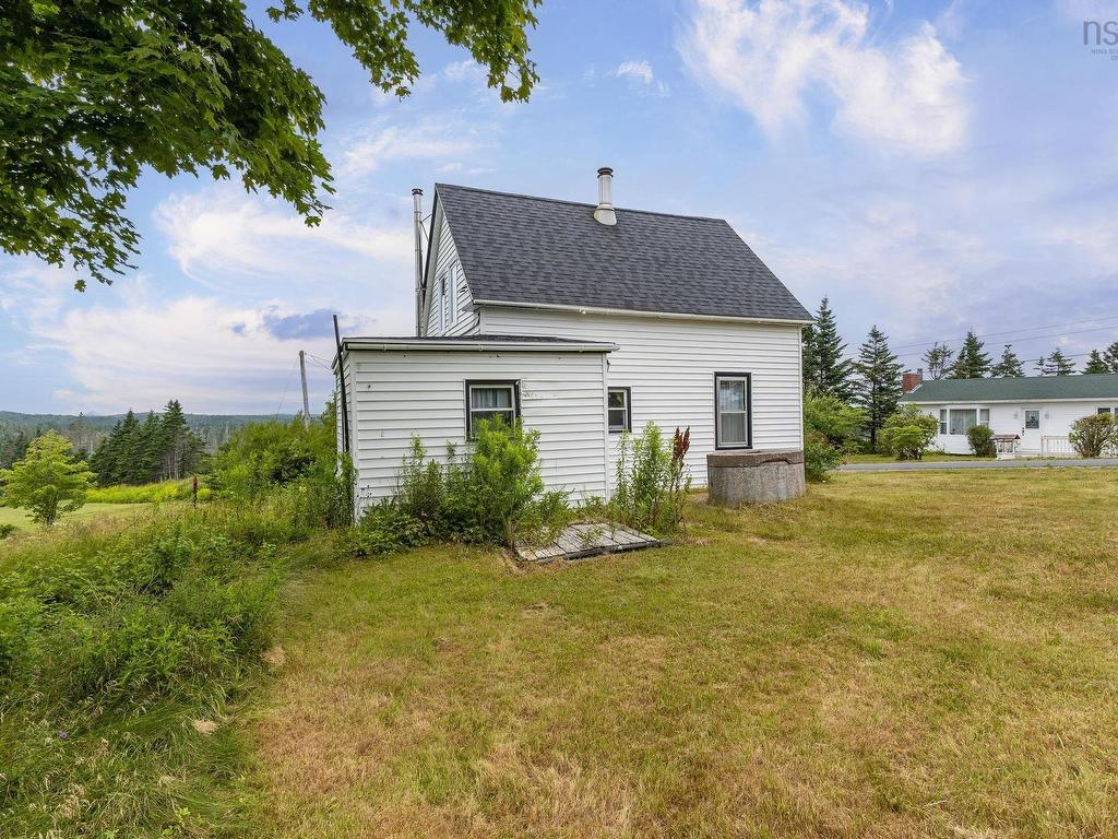 












140 Hartling Road

,
West Quoddy,




NS
B0J 2R0

