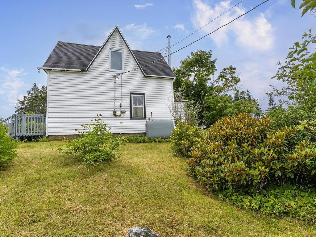 












140 Hartling Road

,
West Quoddy,




NS
B0J 2R0

