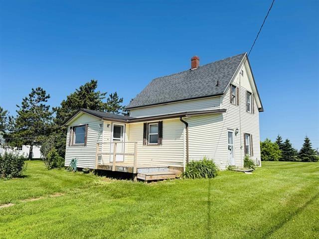 












30519 Western Road

,
Wellington,




PE
C0B 2E0

