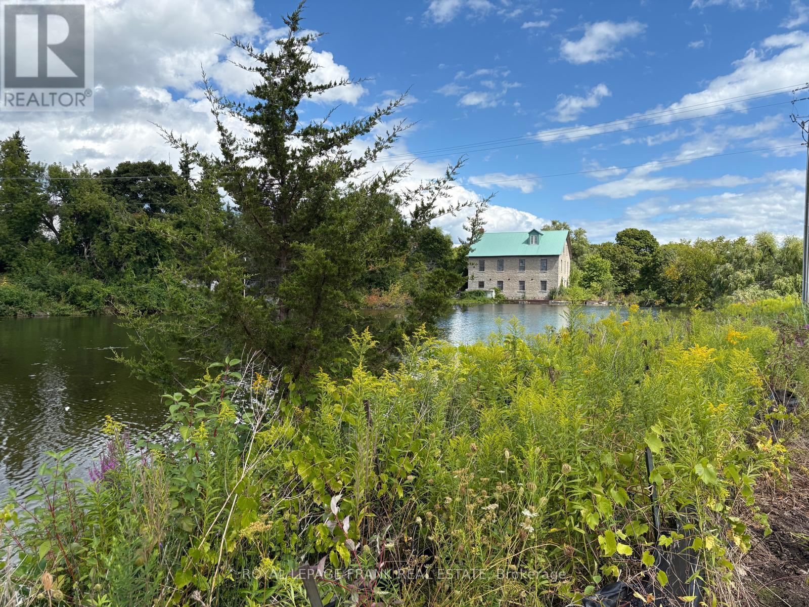 












5 POND STREET

,
Trent Hills (Hastings),




Ontario
K0L1Y0

