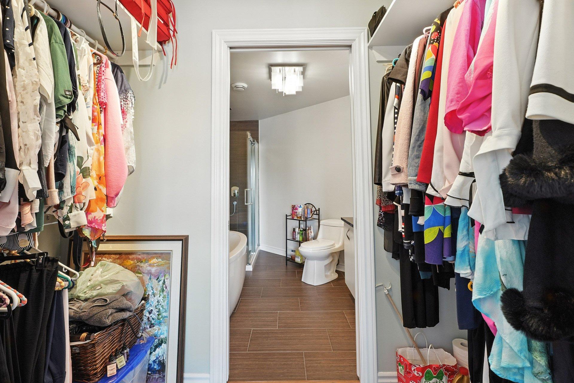 









1180


Ch. d'Aylmer

, 412,
Gatineau (Aylmer),




QC
J9H0G5

