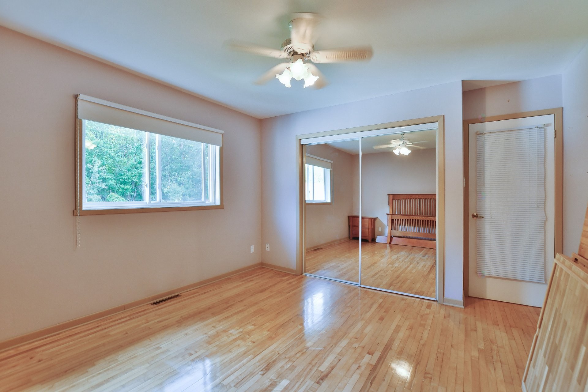 









828


Rg St-Esprit

,
L'Épiphanie,




QC
J5X2M6

