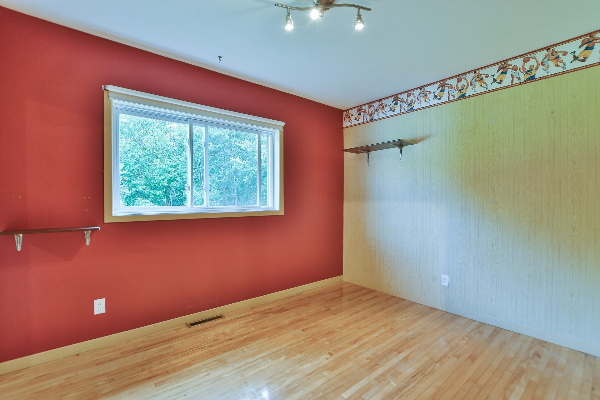 









828


Rg St-Esprit

,
L'Épiphanie,




QC
J5X2M6

