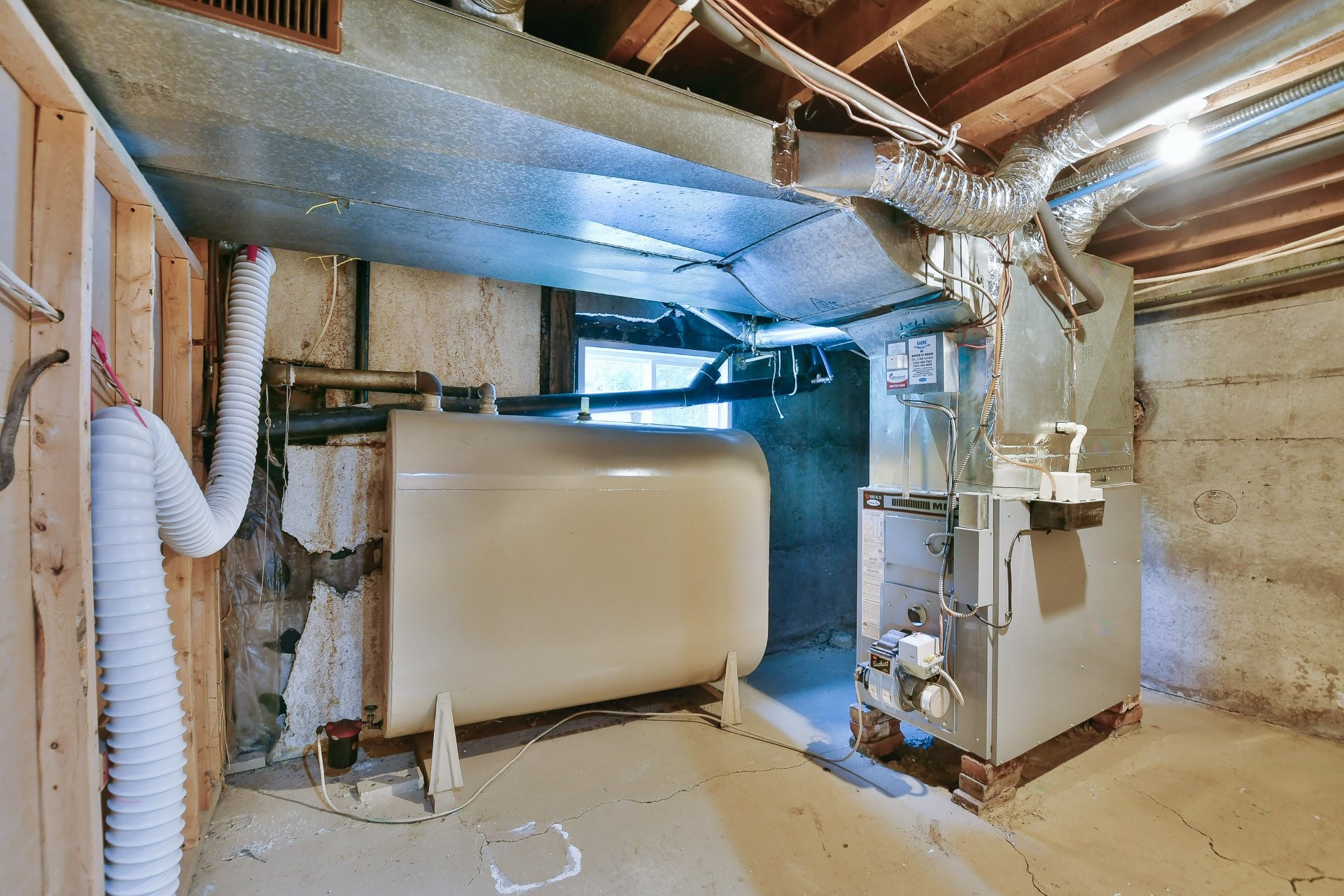 









828


Rg St-Esprit

,
L'Épiphanie,




QC
J5X2M6

