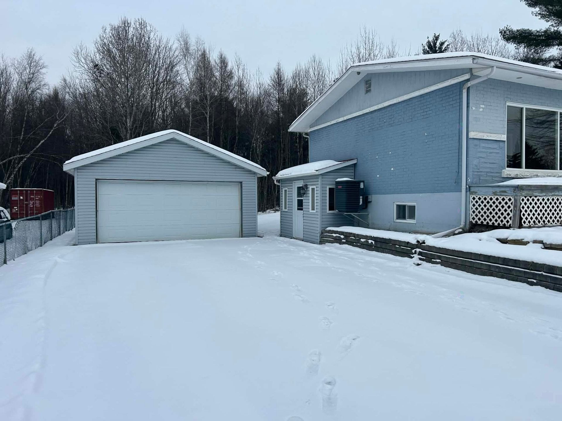 









828


Rg St-Esprit

,
L'Épiphanie,




QC
J5X2M6

