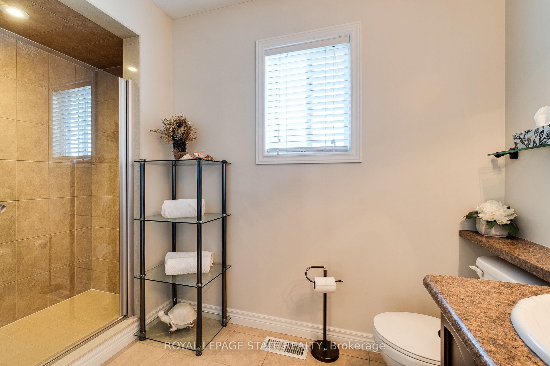 









274


Springvalley

Crescent,
Hamilton,




ON
L9C 0B4

