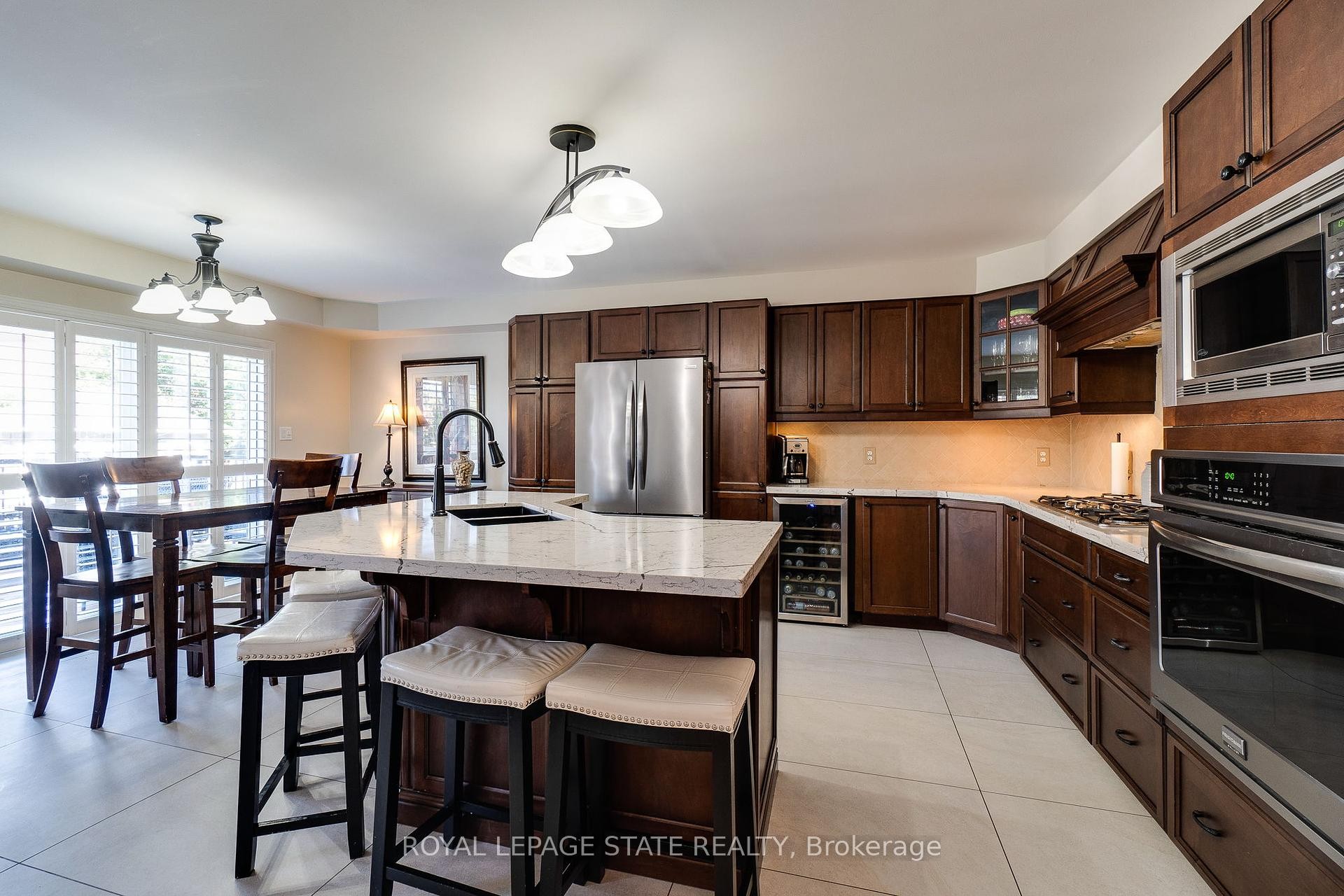 









274


Springvalley

Crescent,
Hamilton,




ON
L9C 0B4

