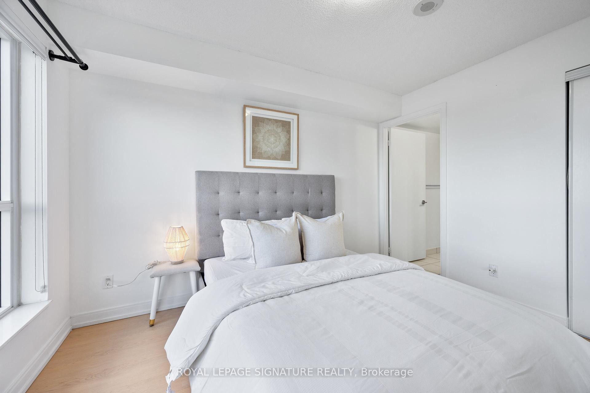 









181


Village Green

Square, 921,
Toronto,




ON
M1S 0K6


