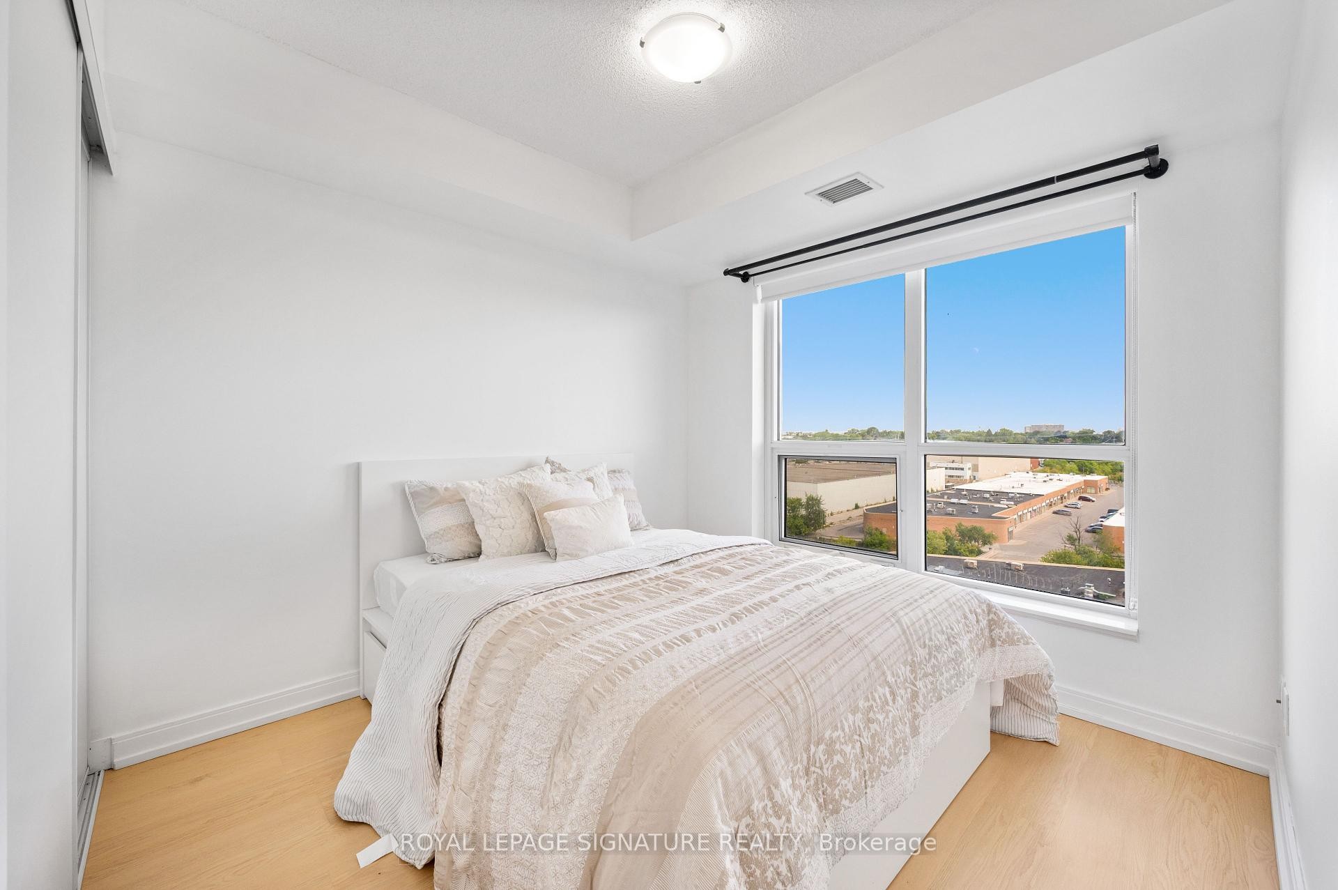 









181


Village Green

Square, 921,
Toronto,




ON
M1S 0K6

