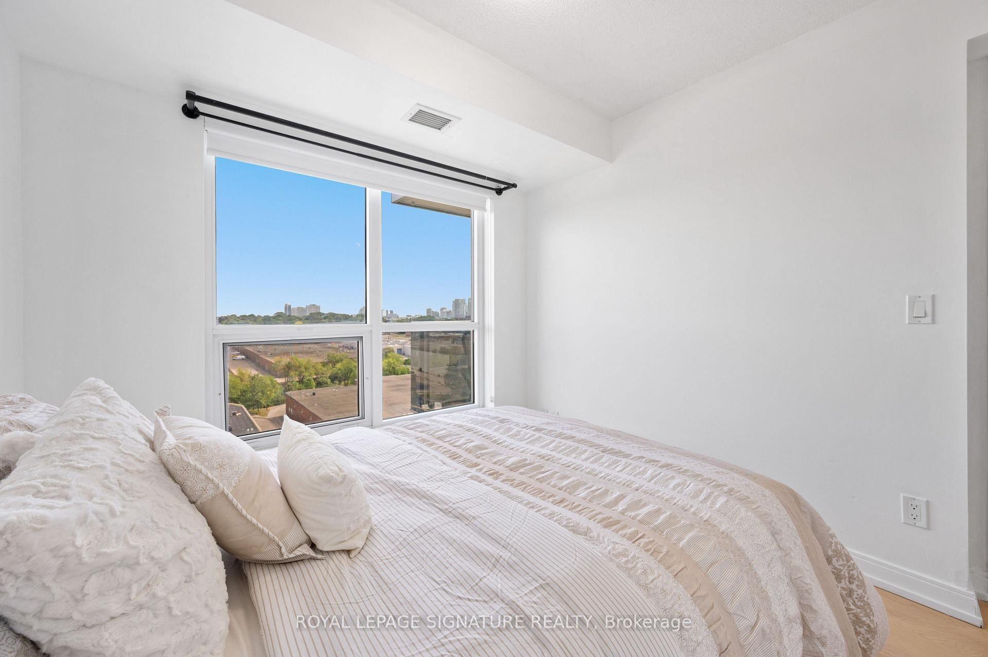 









181


Village Green

Square, 921,
Toronto,




ON
M1S 0K6


