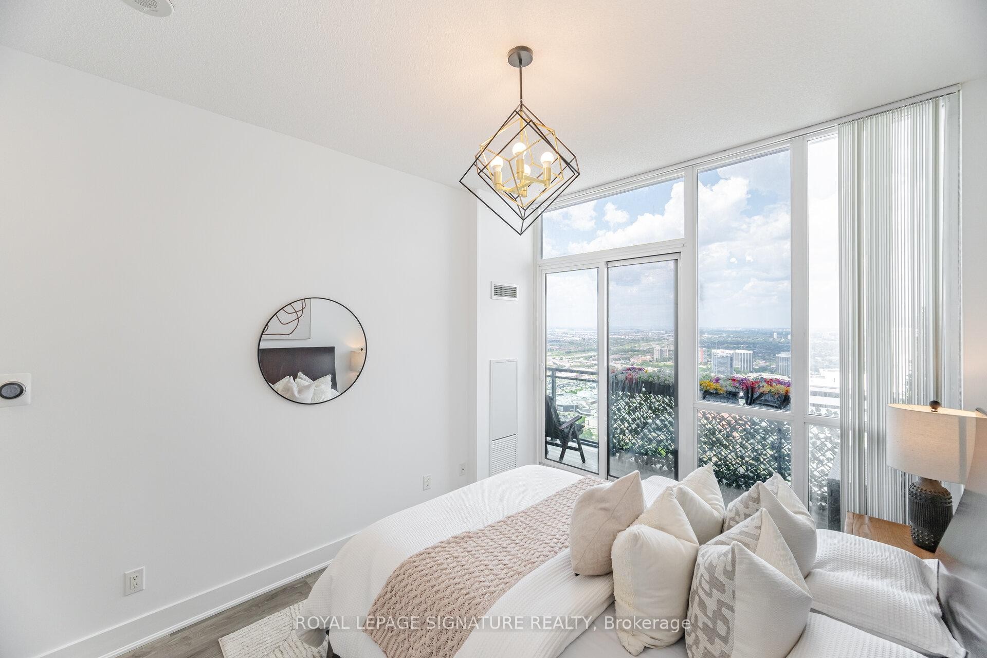









4070


Confederation

Parkway, PH4605,
Mississauga,




ON
L5B 0E9

