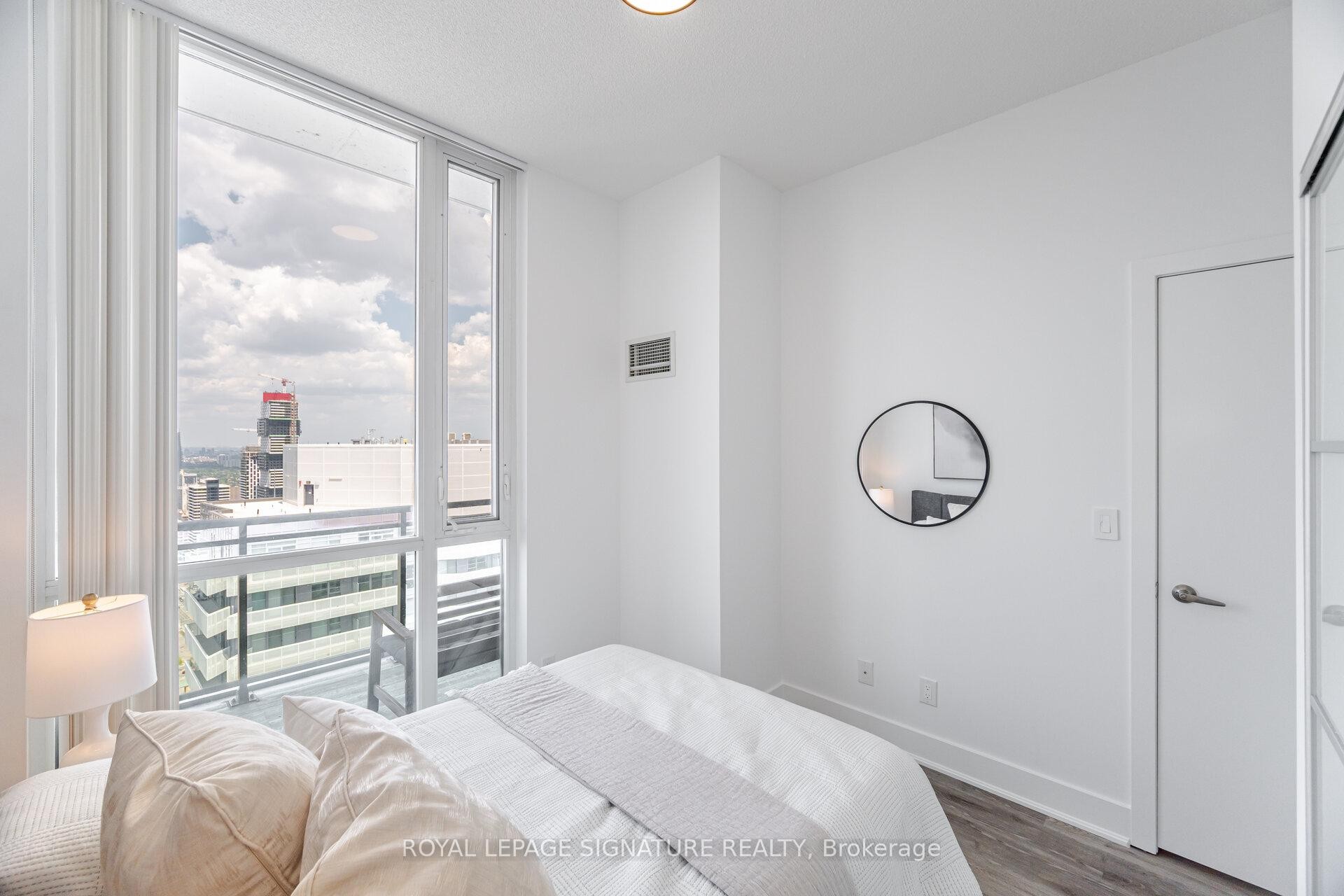 









4070


Confederation

Parkway, PH4605,
Mississauga,




ON
L5B 0E9

