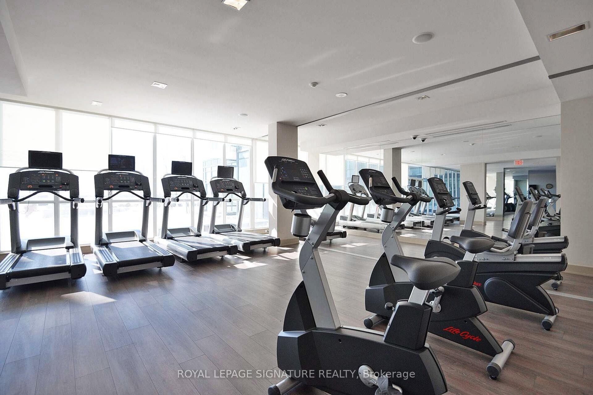 









4070


Confederation

Parkway, PH4605,
Mississauga,




ON
L5B 0E9

