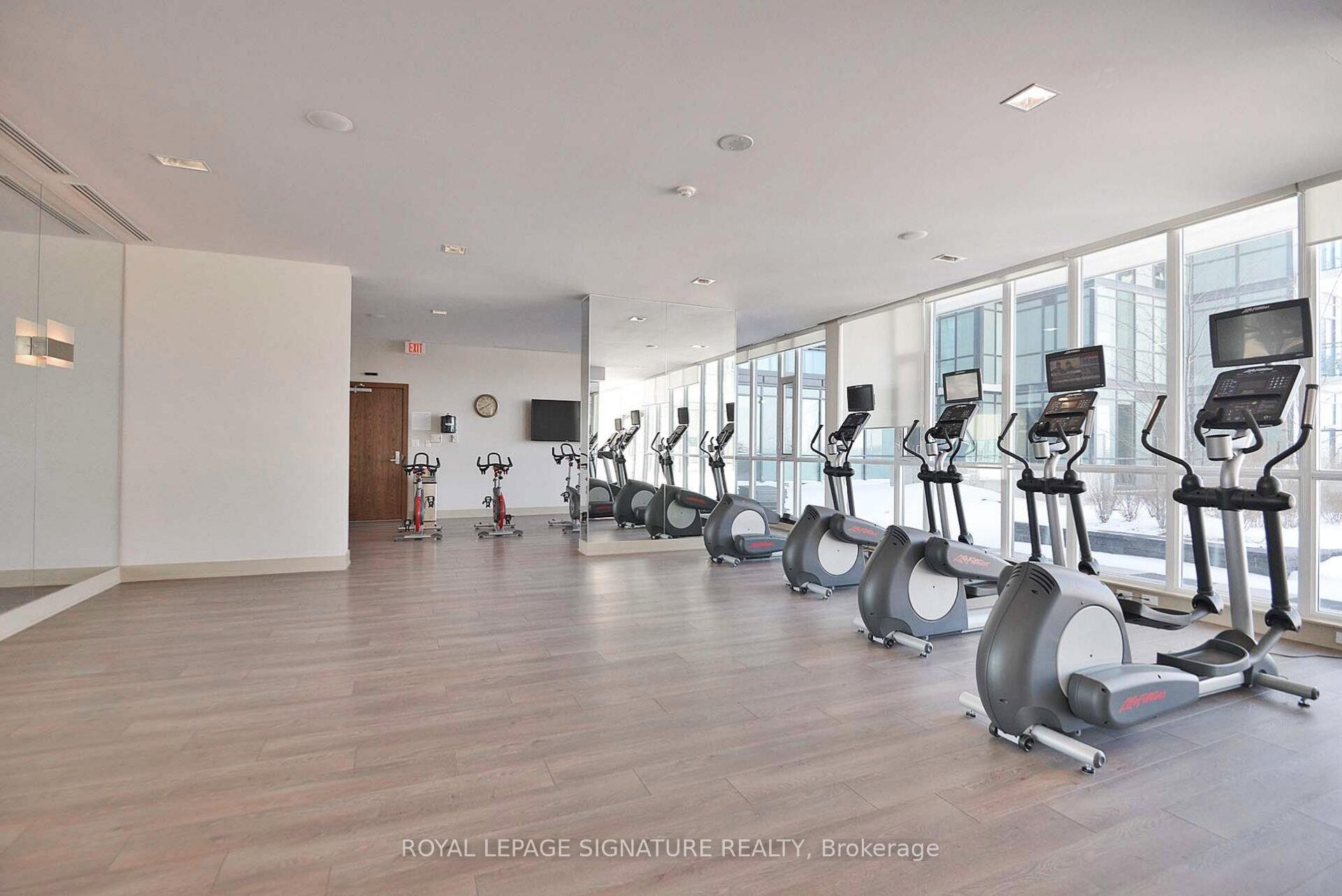 









4070


Confederation

Parkway, PH4605,
Mississauga,




ON
L5B 0E9


