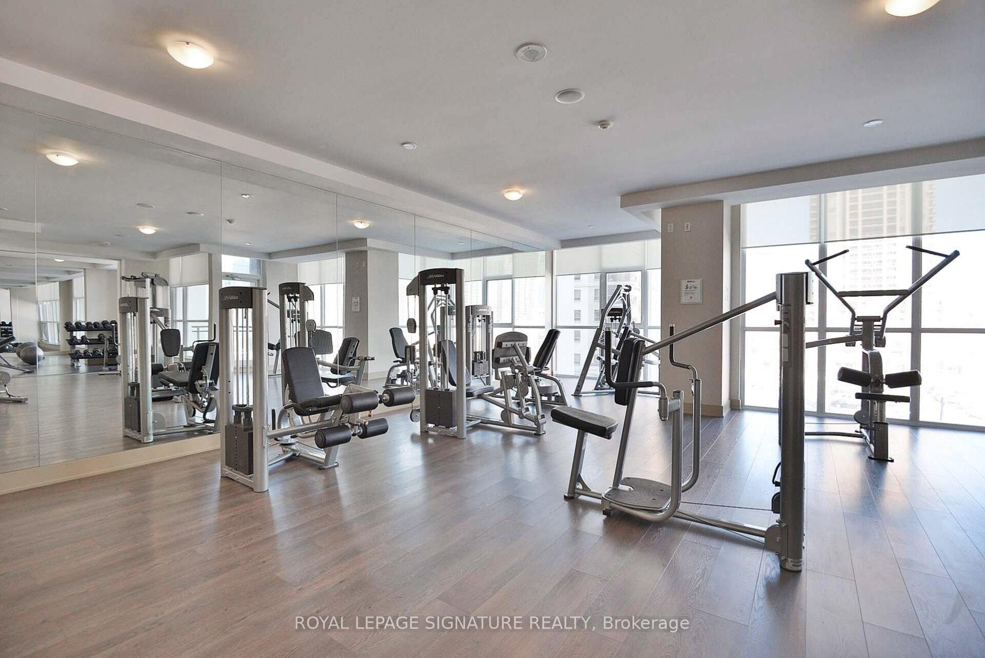 









4070


Confederation

Parkway, PH4605,
Mississauga,




ON
L5B 0E9

