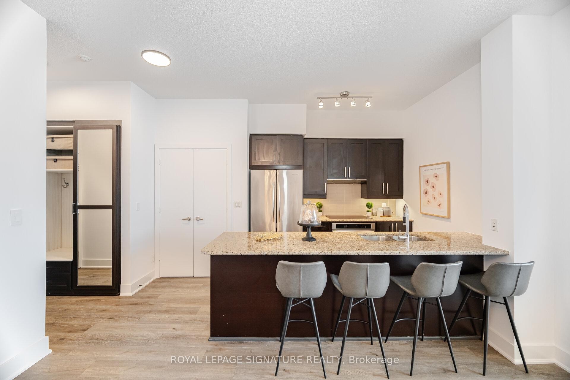 









4070


Confederation

Parkway, PH4605,
Mississauga,




ON
L5B 0E9

