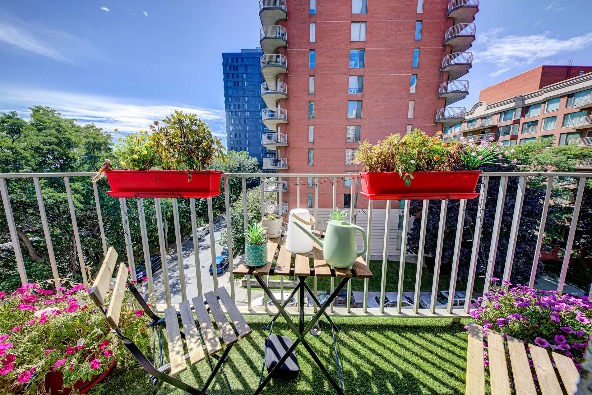 









1077


Rue St-Mathieu

, 560,
Montréal (Ville-Marie),




QC
H3H2S3

