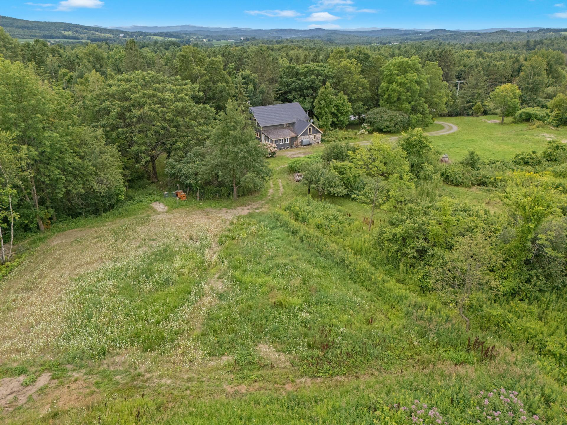 









223Z


Ch. de Richford

,
Frelighsburg,







QC
J0J1C0

