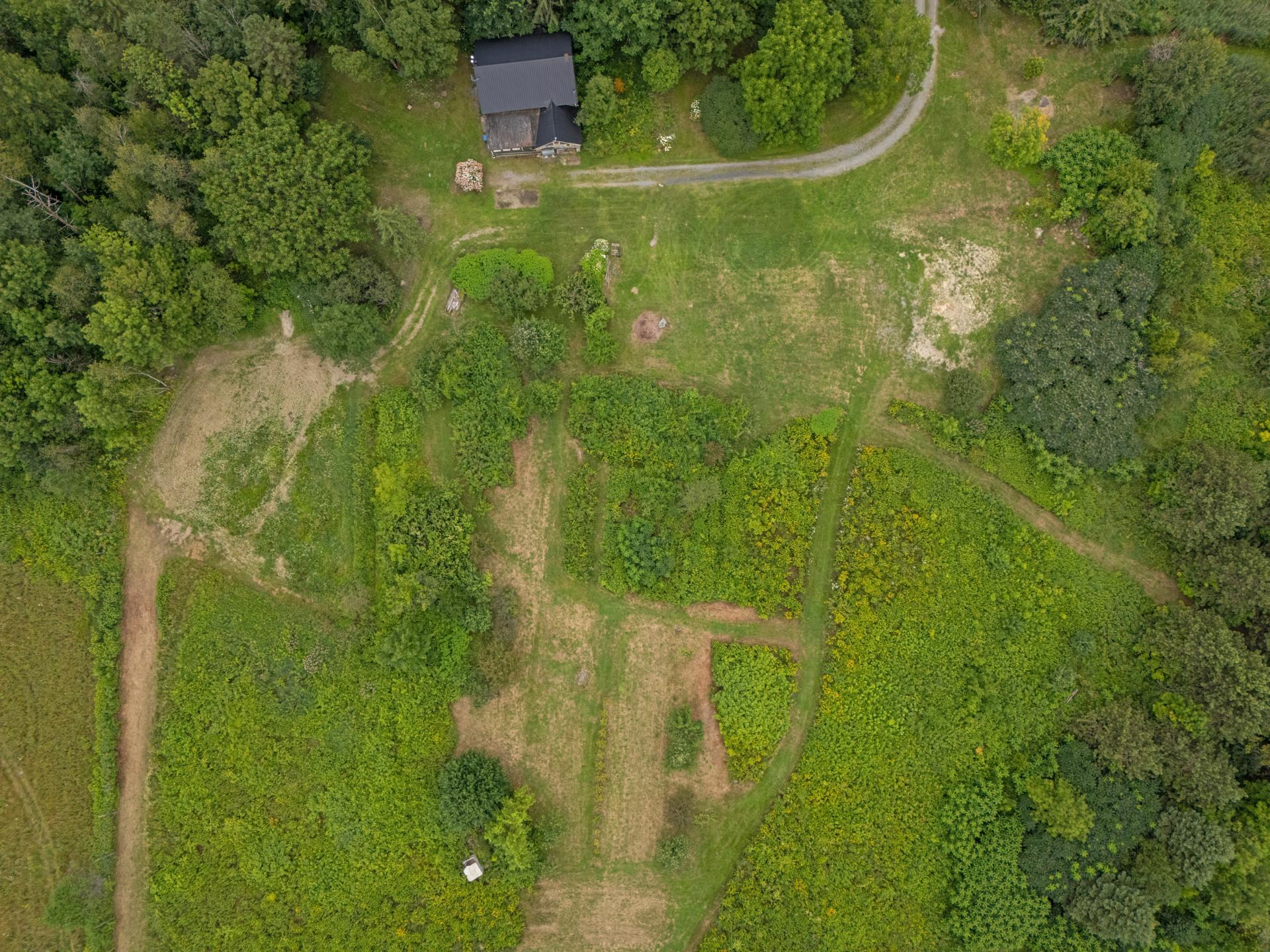 









223Z


Ch. de Richford

,
Frelighsburg,







QC
J0J1C0


