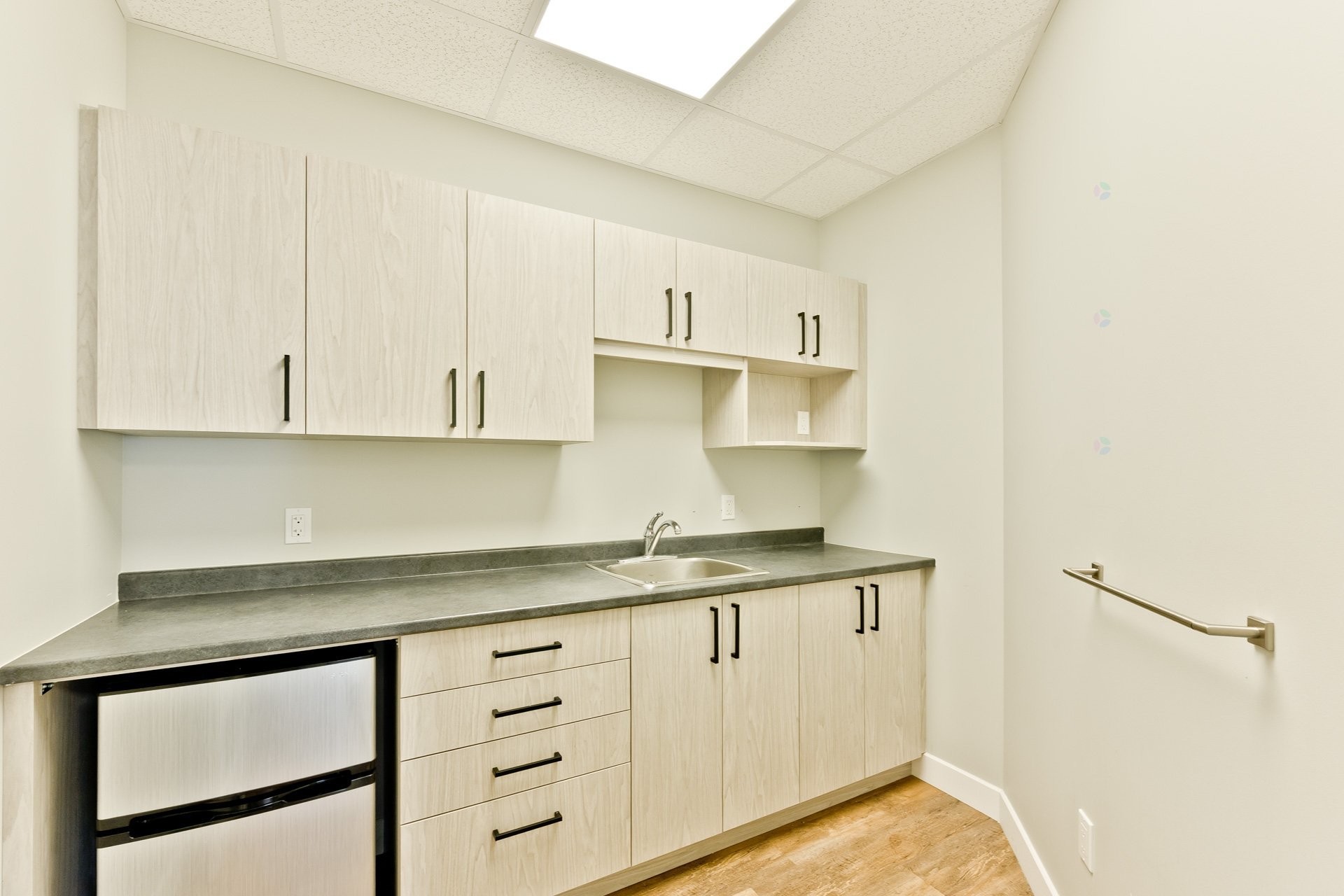 









373


Rue King E.

, 204B,
Sherbrooke (Fleurimont),




QC
J1G1B4

