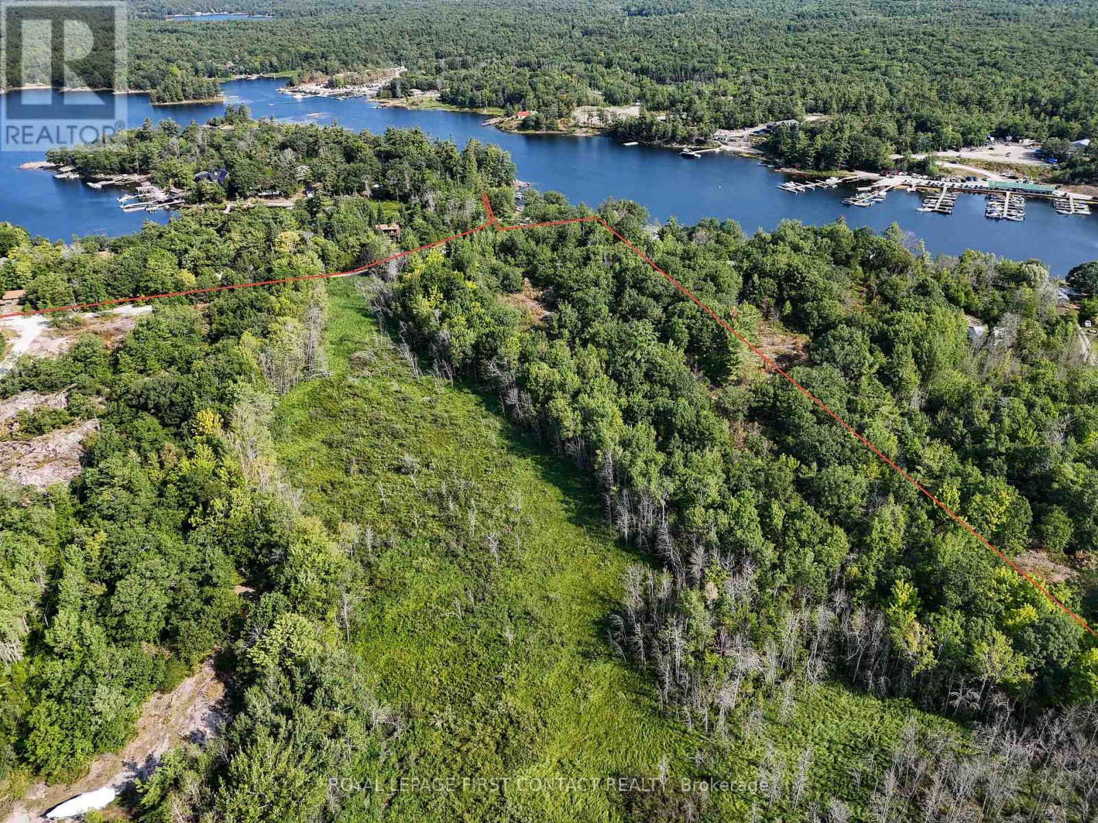 












30 BIRCH ACRES DRIVE

,
Georgian Bay,







Ontario
L0K1S0

