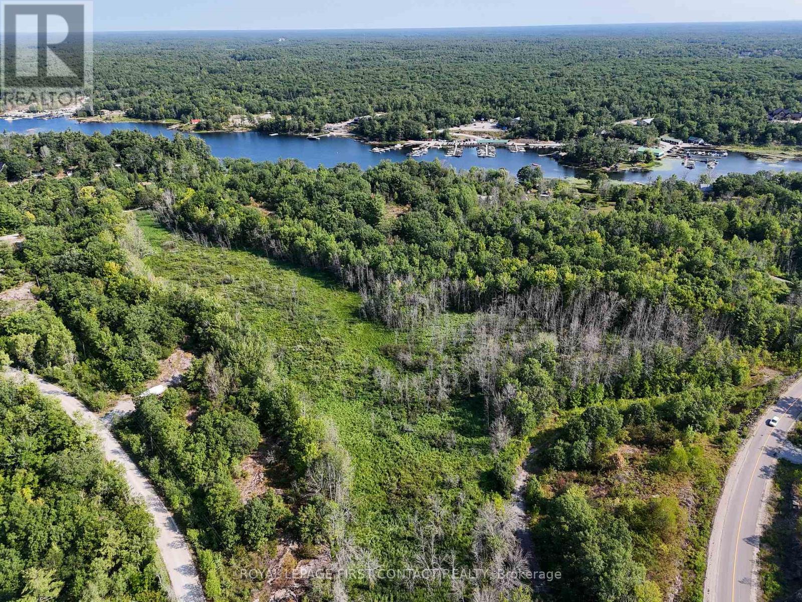 












30 BIRCH ACRES DRIVE

,
Georgian Bay,







Ontario
L0K1S0

